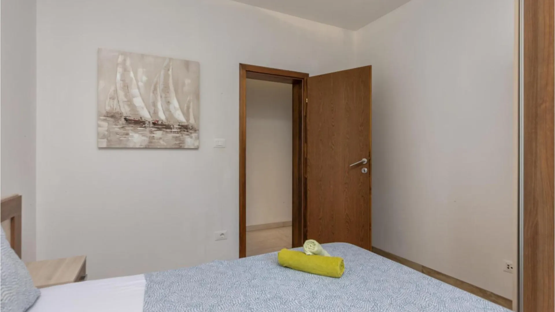 Amazing Apartment In Njivice With Kitchen